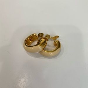 Authentic vintage Monet clip on earrings